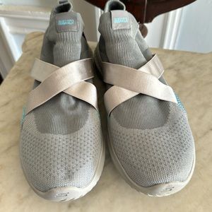 Skechers Goga Mat shoes size 12